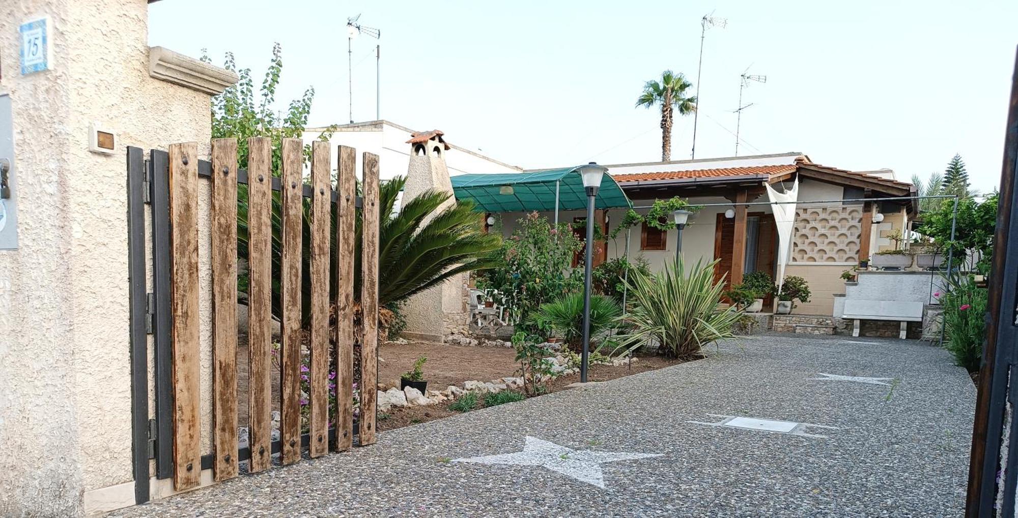 Il Giardino Di Sofia Charm And Comfort Holiday home Torre dell'Orso
